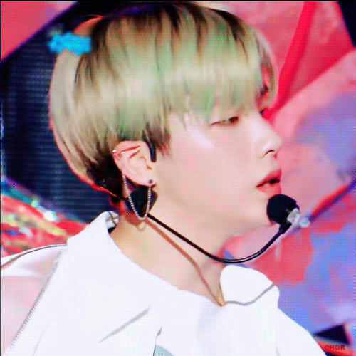 IKON Jinhwan aka Jay /Jinani
