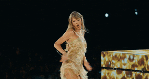 Taylor Swift (Fearless TV Voice)