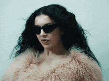 UPDATES: CHARLI XCX ⭐