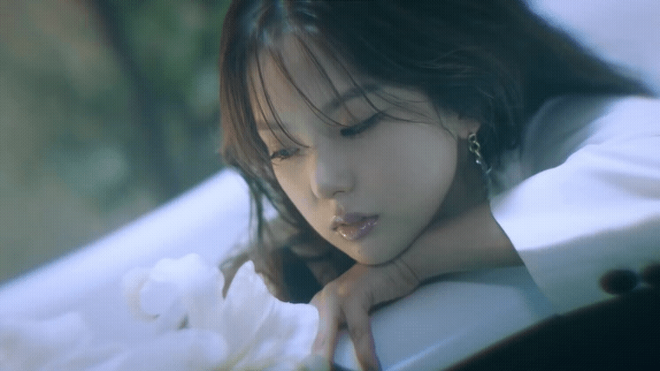 Choi Yujin (CLC / KEP1ER)