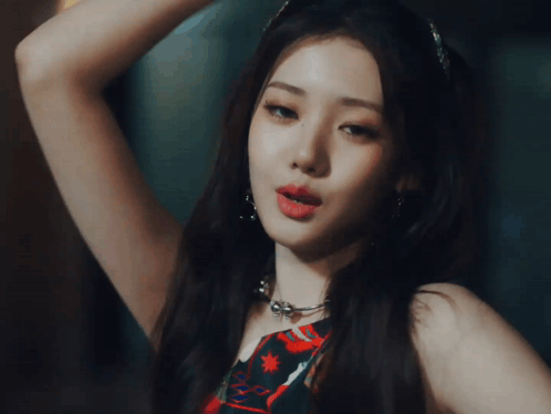 LEE RORA (BABYMONSTER)