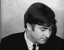 John Lennon (1962 - 1964)