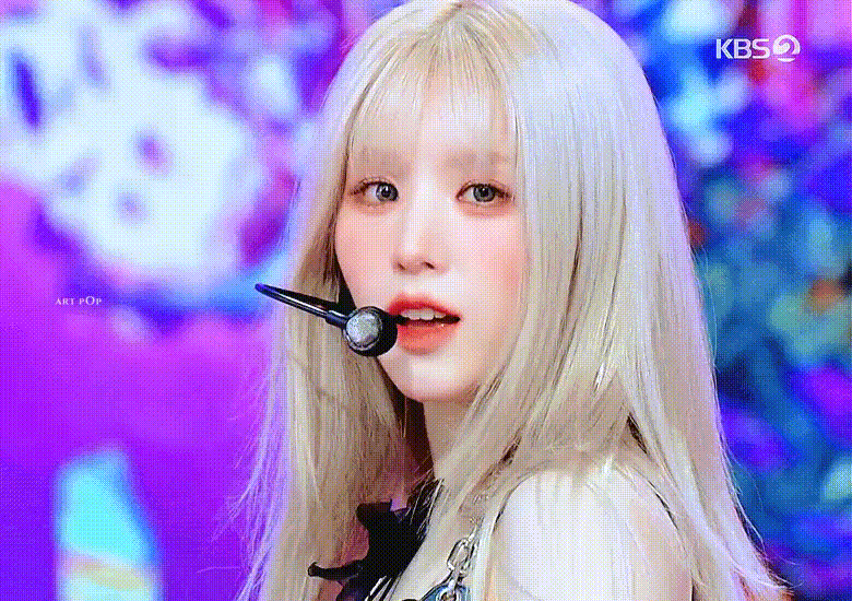 Heejin (LOONA/ARTMS) [STRONG]