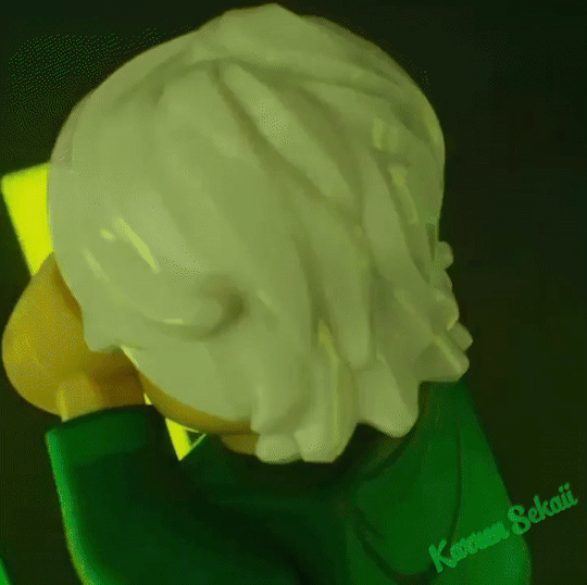 LLOYD (NINJAGO MOVIE)