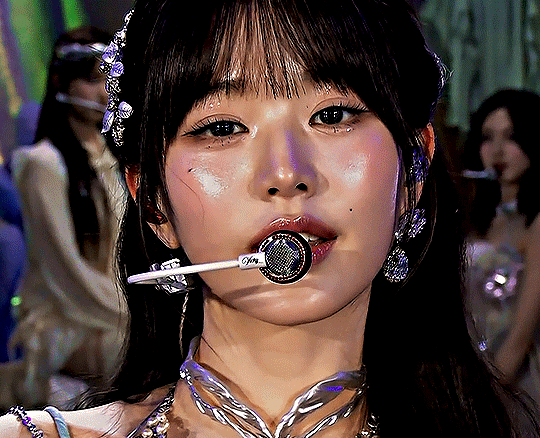 Jang Wonyoung (IVE/ex-IZ*One)