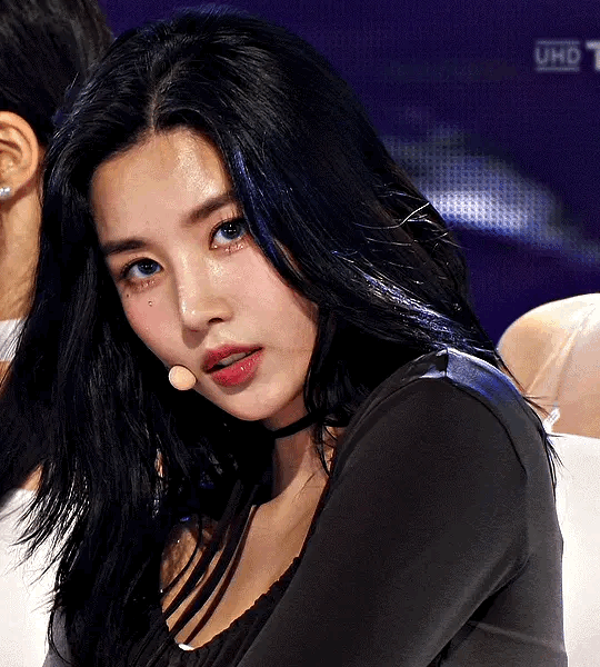 Kwon Eunbi (IZ*ONE / SOLO)